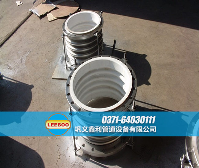 襯四氟不銹鋼<a href=http://www.huobuluo.cn target=_blank class=infotextkey>補(bǔ)償器</a>